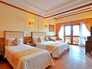 Red Coconut Beach Hotel