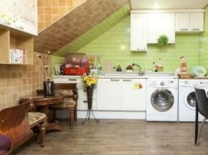 Elm Tree Guesthouse Myeongdong