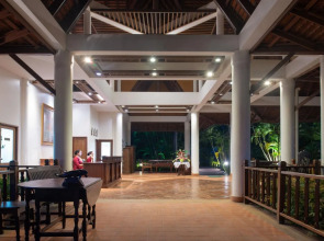 Royal Lanta Resort & Spa