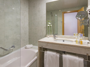 Luna Esperança Centro Hotel