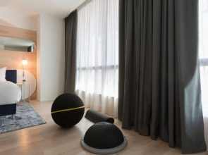 Отель voco Milan - Fiere by IHG