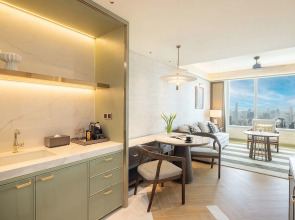 Eastin Grand Hotel Phayathai