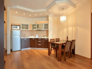 Apart Hotel Golden Line