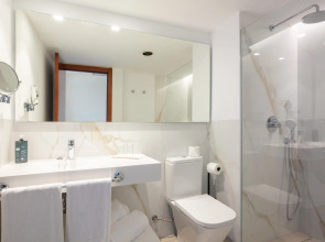 CM Castell de Mar Hotel