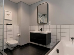 The Onyx Apartment Hotel by NEWMARK