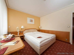 PLAZA INN Rieker Stuttgart Hauptbahnhof