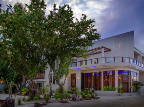 Отель Velana Beach Maldives