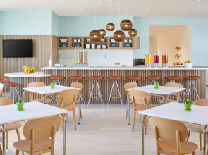 Element Dubai Airport