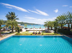 Phi Phi Nice Beach Hotel Hip