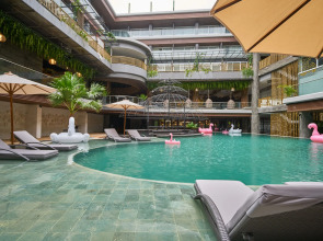 The Crystal Luxury Bay Resort Nusa Dua