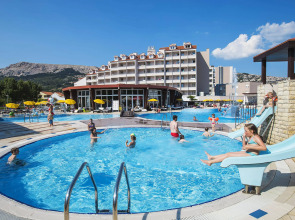 Sunny Baška Hotel by Valamar, ex Corinthia