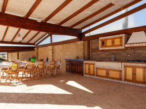 Tenuta San Cassiano with garden and pool