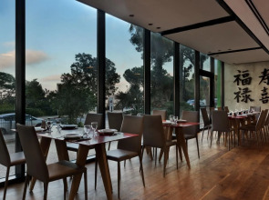 Bay View Haifa Hotel