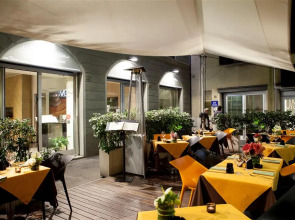 Arli Hotel Business and Wellness