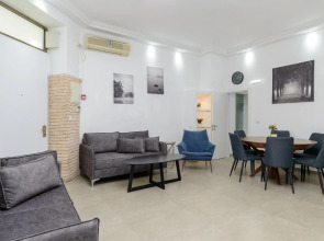 Liber Seashore Suites