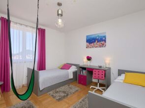 Apartment Harmony - Parking