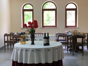 Отель Vanatun Monastery Stay