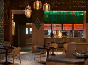 Отель Hyatt Centric Gran Via Madrid