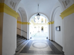 Hi5 Apartments - Chain Bridge