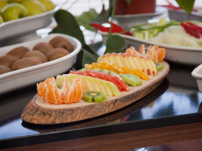 The Rise Aron Business Hotel Merter