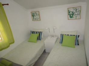 Oriente DNA Studios & Rooms