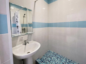 Адмирал Гостиный дом