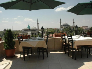 Rumi Hotel