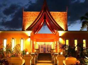 Peninsula Beach Resort