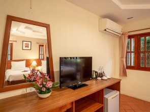 Bangtao Village Resort