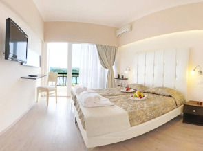 The Royal Grand Hotel