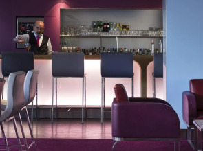 Отель Mercure Paris Centre Tour Eiffel 