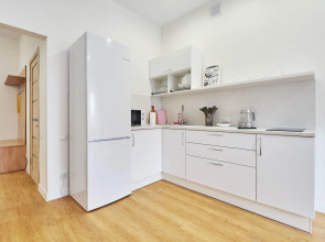 Апартаменты Петровские на улице Левитана 3