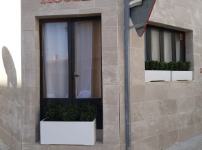 The Corner House Hostal