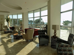 Marine Suites and Spa