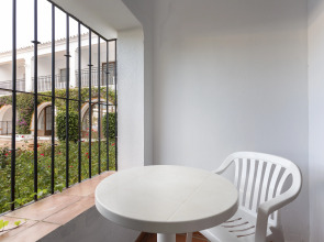 Hotel Globales Cortijo Blanco