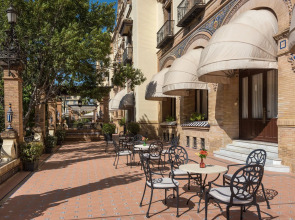 Отель Alfonso XIII, a Luxury Collection Hotel, Seville