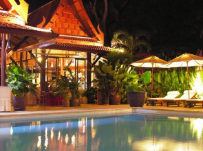 White House Beach Resort And Spa