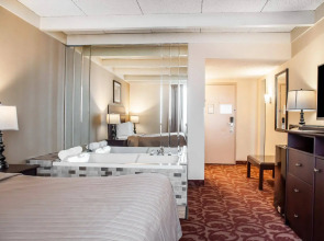 Quality Inn Buffalo Airport