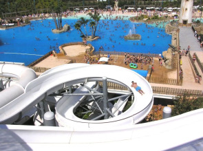 Magic Natura Animal, Waterpark & Polynesian Resort