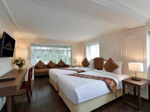 Siam Champs Elyseesi Unique Hotel