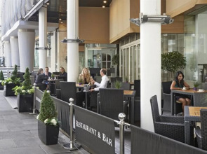 Thistle Trafalgar Square Hotel