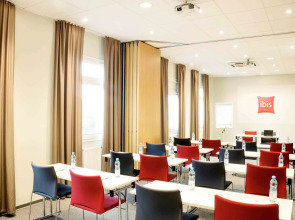 ibis Warszawa Ostrobramska