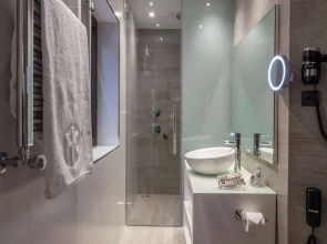 Catalonia Excelsior Hotel