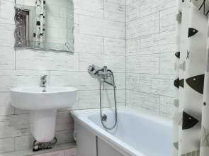 Апартаменты на проспекте Маркса 43