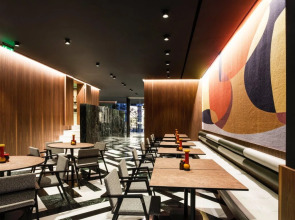 Haven Hotel Rotterdam, Curio Collection by Hilton