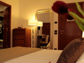 St. Peter' Six Rooms & Suites