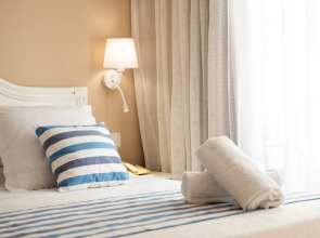 Hotel Dwo Les Palmeres