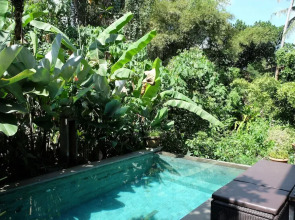 Suastika Bed and Breakfast