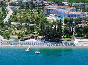 Отель Rox Resort