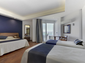 Hotel Puertobahia & Spa